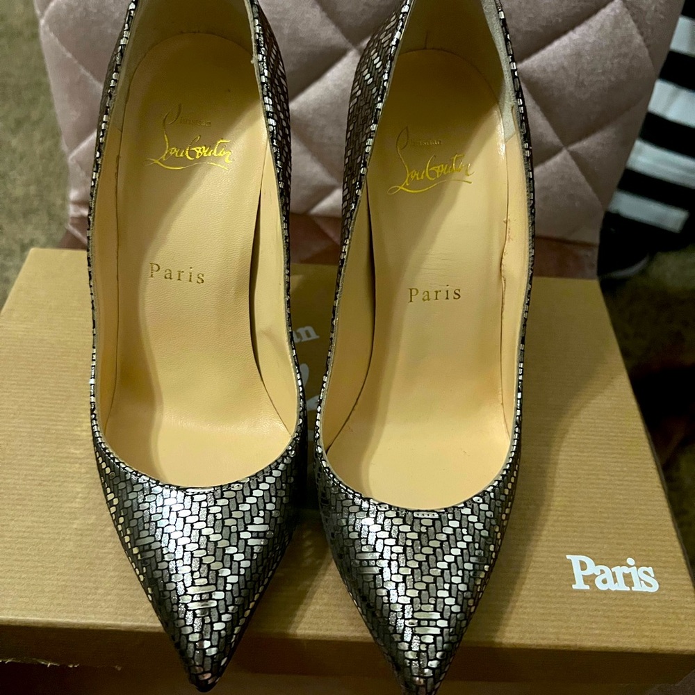 Silver metallic Red bottoms size 36